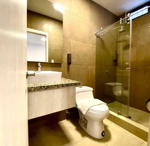 اتاق استاندارد چهار تخته با چشمانداز دریا, Vistalmar