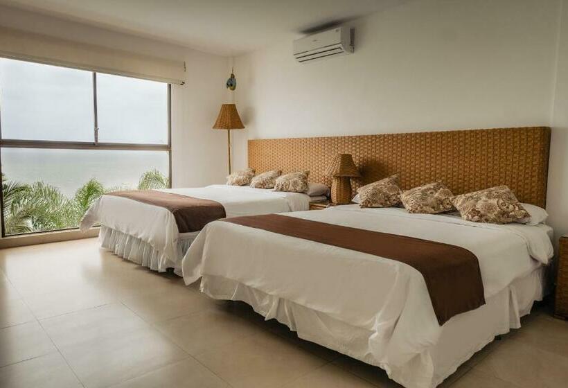 اتاق استاندارد چهار تخته با چشمانداز دریا, Vistalmar