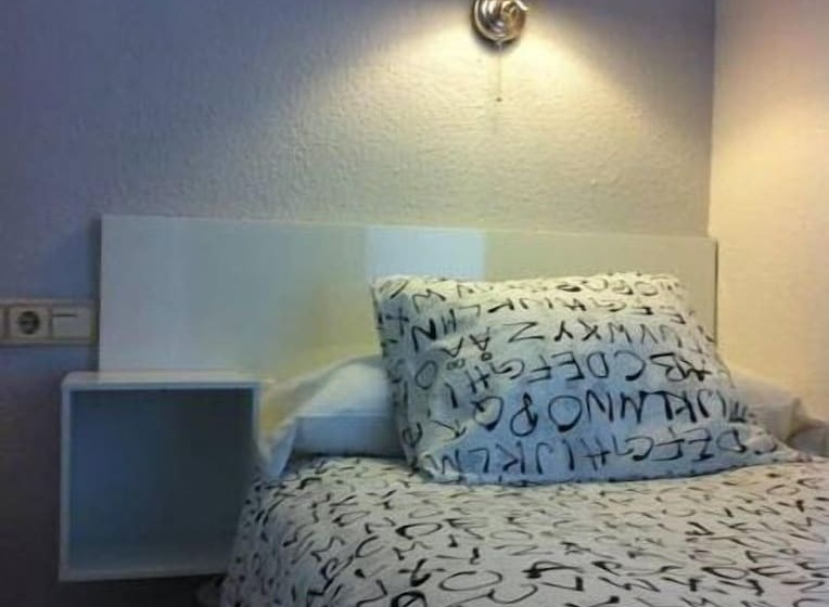 اتاق استاندارد یک نفره, Hostal On Dormire Valencia