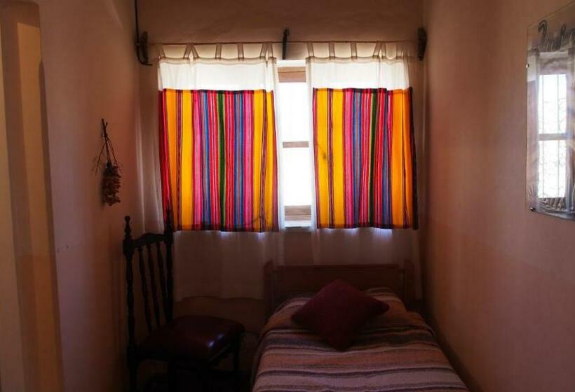 Standaard Vierpersoonskamer, Inti Sayana