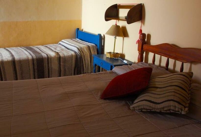 Standaard Driepersoonskamer, Inti Sayana