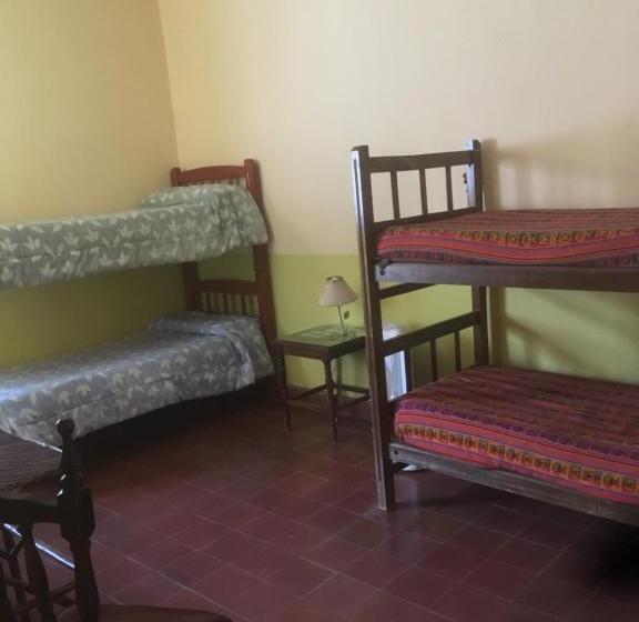 Aile Odası, Inti Sayana