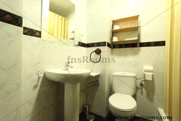 استودیوی استاندارد, Pensión Moni Albayzin