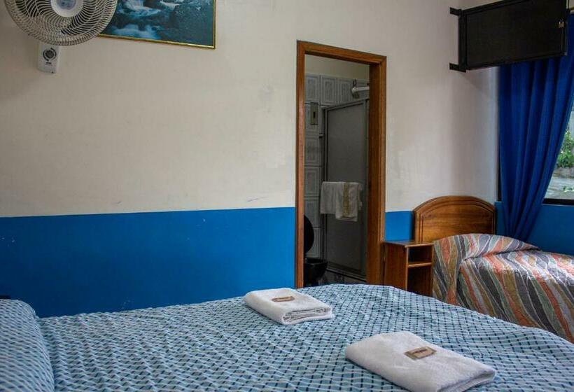 חדר סטנדרט, Hostal Limoncocha