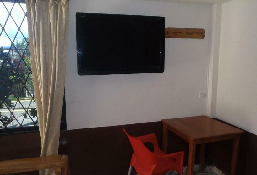 스탠다드 룸, Hostal Limoncocha