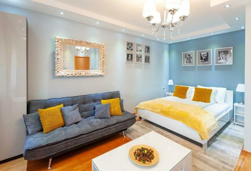 اتاق استاندارد یک نفره, Bed & Breakfast Garden40