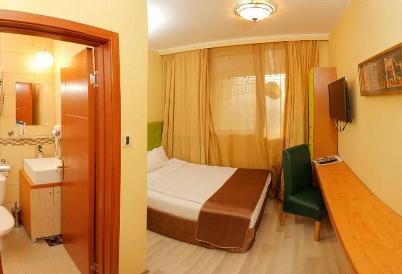 اتاق استاندارد یک نفره, Bed & Breakfast Garden40