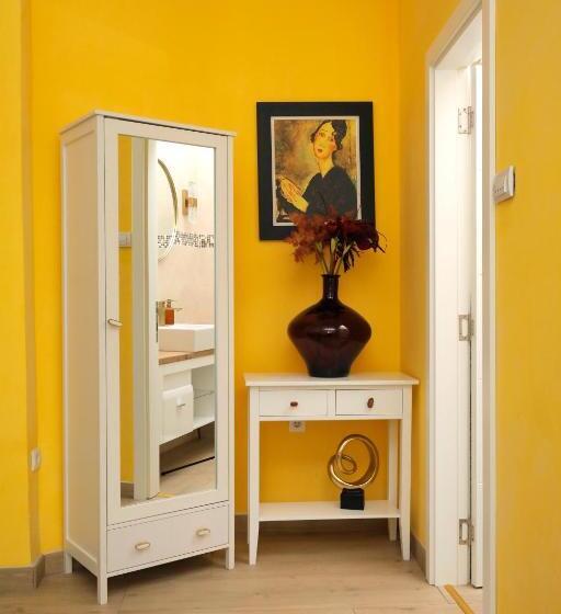 اتاق لوکس, Bed & Breakfast Garden40