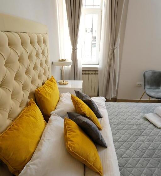 اتاق لوکس, Bed & Breakfast Garden40