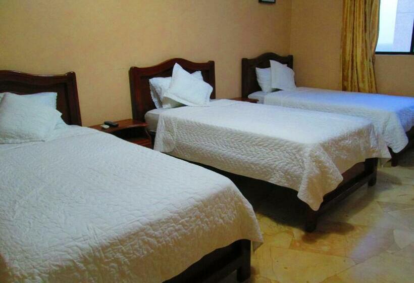 Deluxe Familienzimmer, Bucaneiro