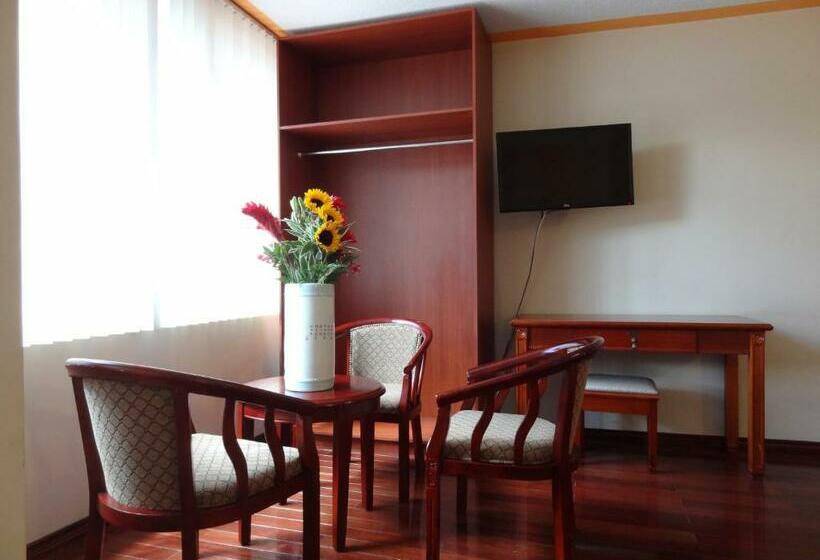 スタンダードトリプルルーム, Lottus