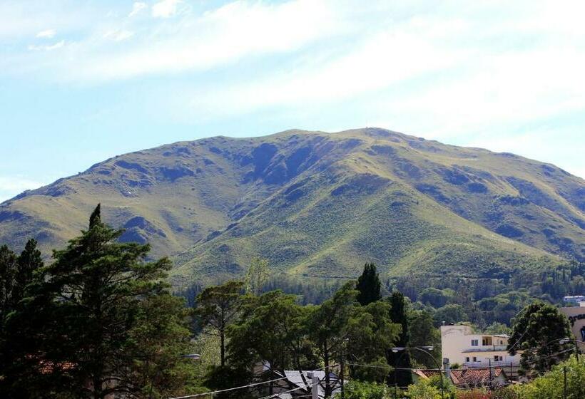 غرفة قياسية رباعية, Marydor