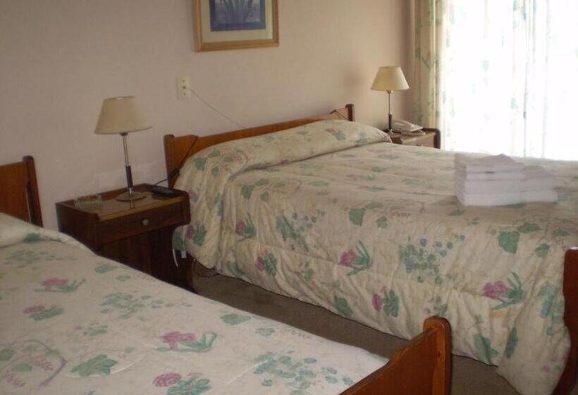 غرفة قياسية رباعية, Marydor