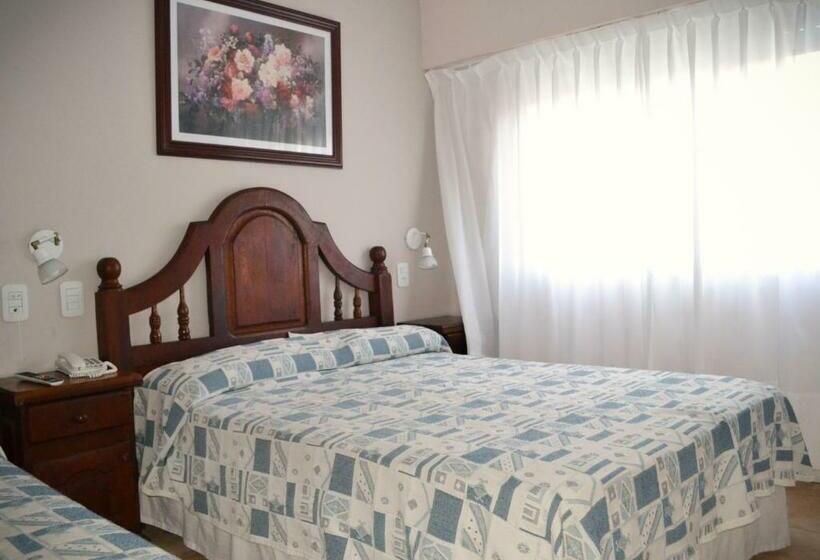 수피리어 트리플 룸, Rideamus