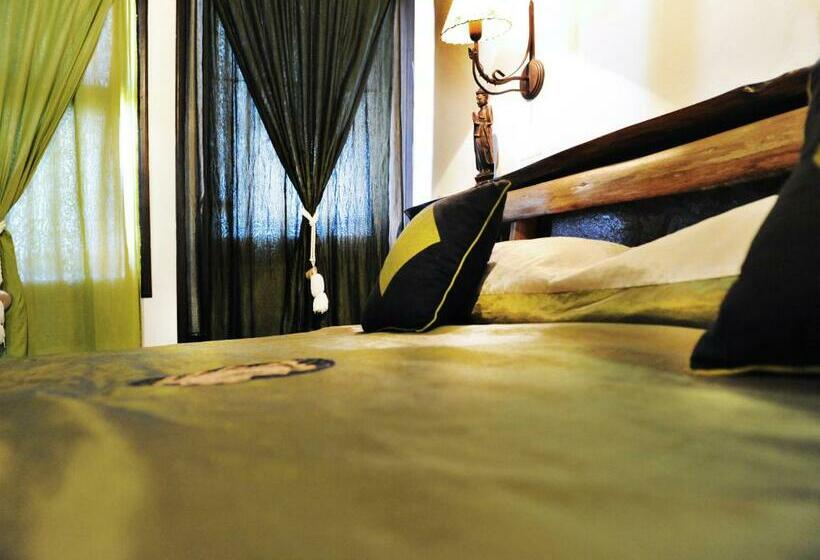 スタンダードトリプルルーム, Y Spa Arenarena