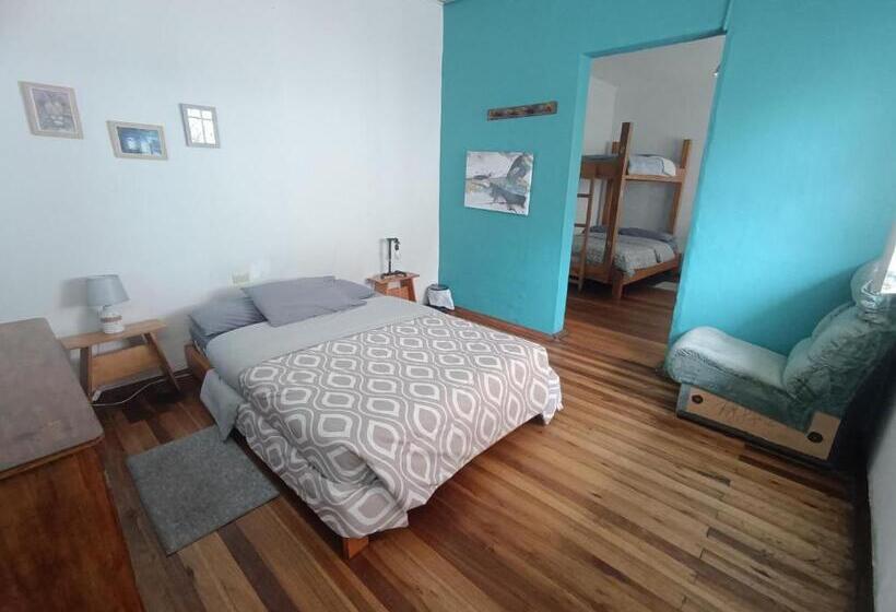 패밀리 룸, Hostal Mochiliers Bed And Breakfast