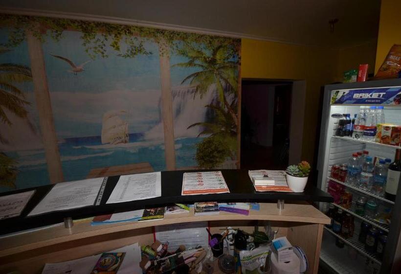 Четырехместный Номер Стандарт, Casa Marina Argentina De Aeropuerto Ezeiza Chek In 24 H 10 Minutos De Aeropuerto