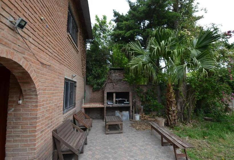 Трежместный Номер Economy, Casa Marina Argentina De Aeropuerto Ezeiza Chek In 24 H 10 Minutos De Aeropuerto