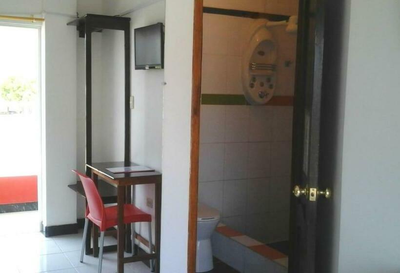 标准单人间, Bahia B&b