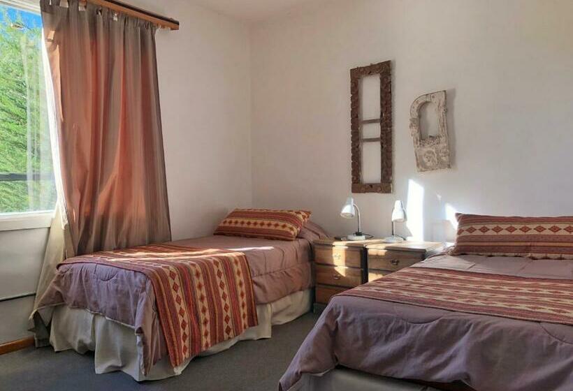 اتاق استاندارد با چشم‌انداز دریاچه, La Miralejos