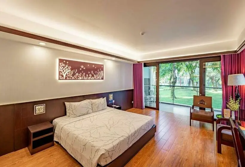 اتاق لوکس با چشم‌انداز باغ, Carmelina Beach Resort Ho Tram