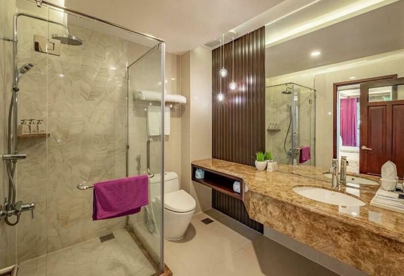 اتاق لوکس با چشمانداز باغ, Carmelina Beach Resort Ho Tram