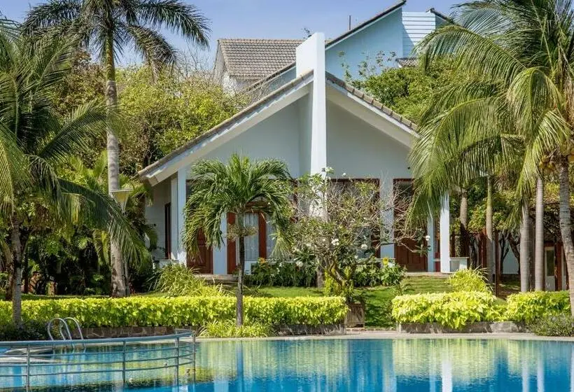 بانگلوی لوکس, Carmelina Beach Resort Ho Tram