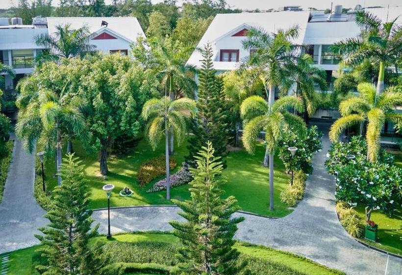 اتاق لوکس با چشمانداز باغ, Carmelina Beach Resort Ho Tram