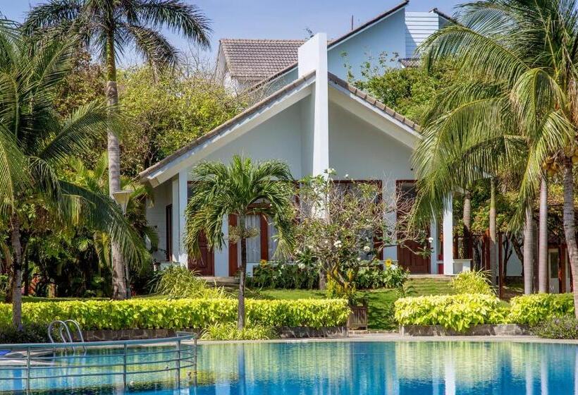 بانگلوی لوکس, Carmelina Beach Resort Ho Tram