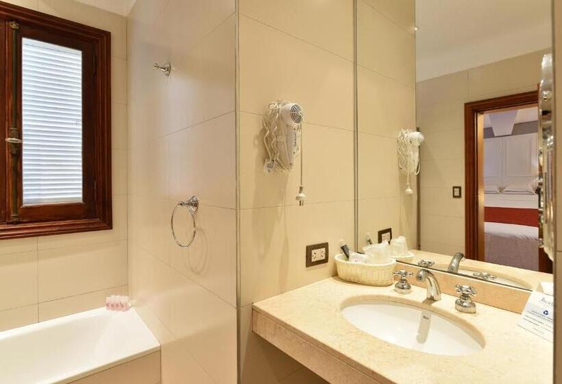 غرفة كلاسيكية رباعية, Altos De Guemes