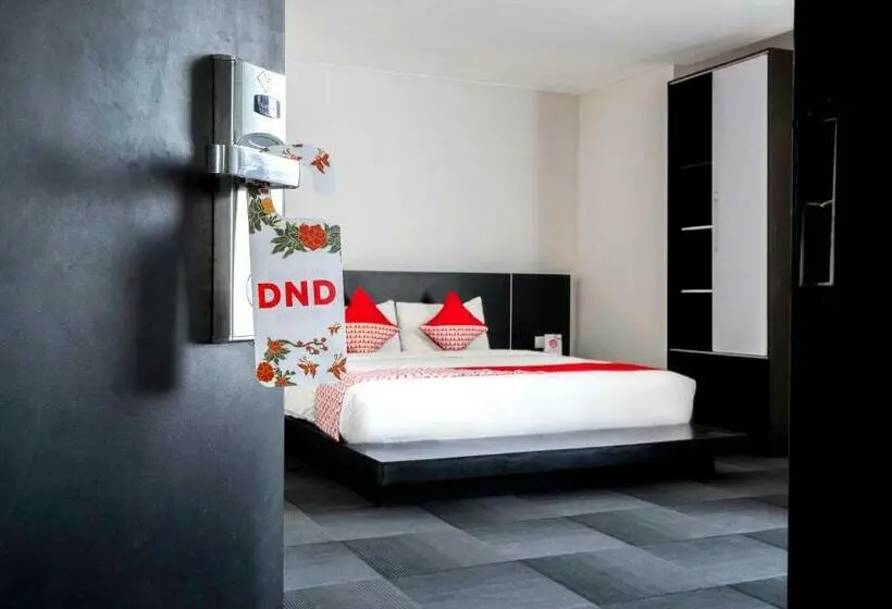 デラックススイート, Capital O 472 Hotel Asyra