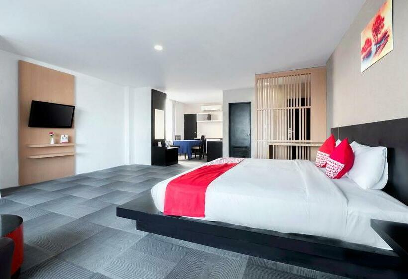 豪华套房, Capital O 472 Hotel Asyra