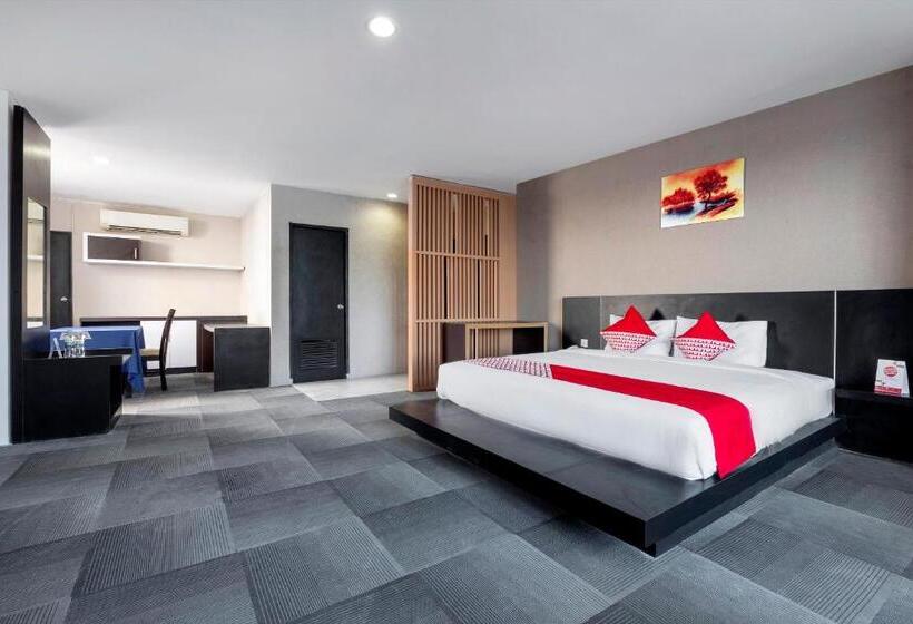 豪华套房, Capital O 472 Hotel Asyra