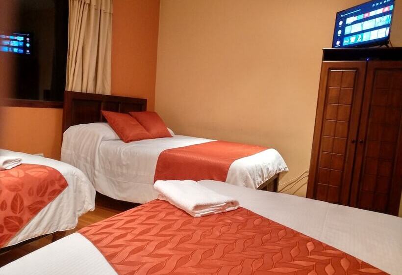 اتاق استاندارد چهار تخته, Calle Angosta