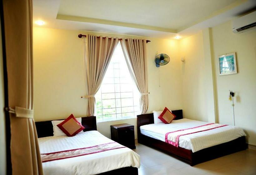 اتاق استاندارد, Dang Tuan