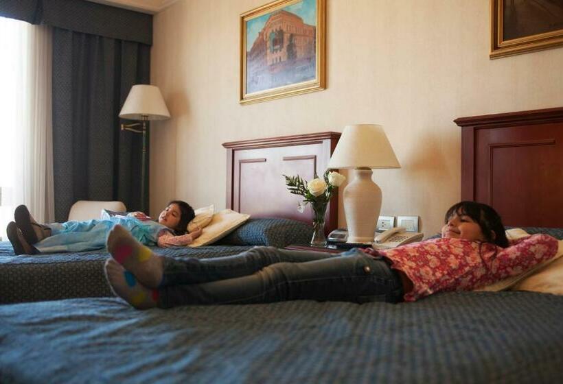 Номер Стандарт Трехместный, Epic Hotel Villa Mercedes