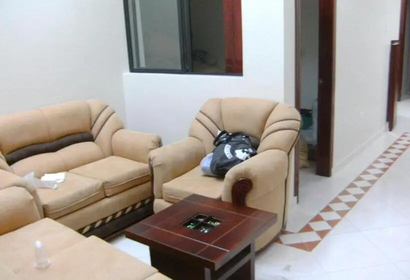 اتاق خانواده اجرایی, Hostal Fevilamir