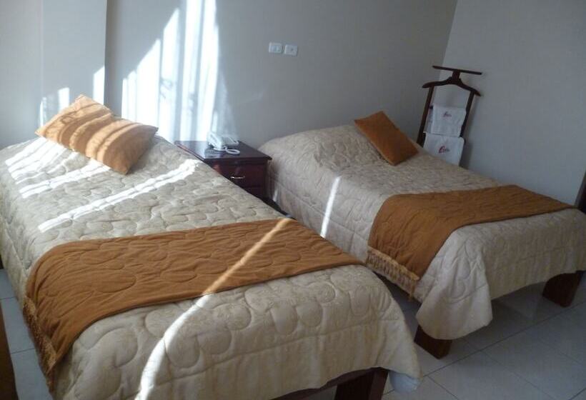 اتاق استاندارد سه نفره, Hostal Fevilamir