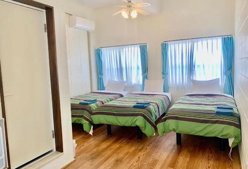 Standard Kolmen Hengen Huone, Pension Sea Friend