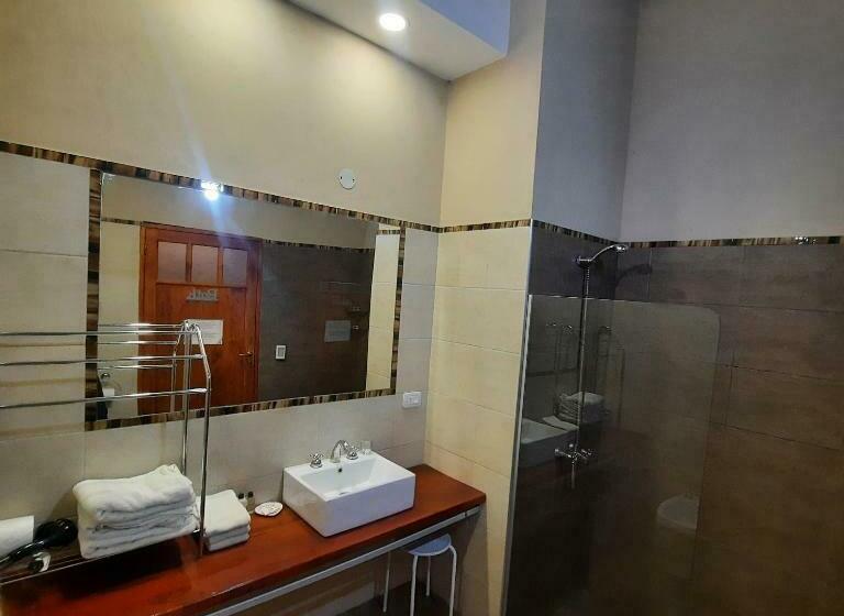 Номер Стандарт, Posada Cavieres Wine Farm