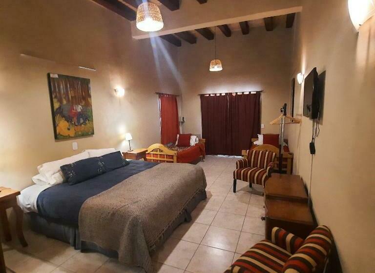 Номер Стандарт, Posada Cavieres Wine Farm