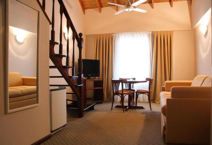 メゾネットスイート, Reviens