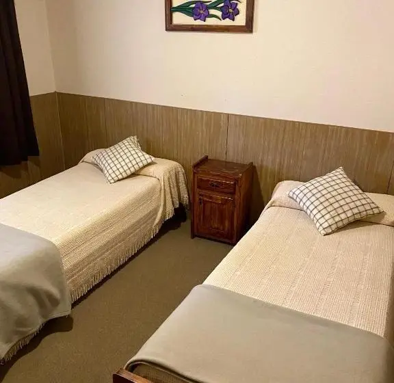 デラックスの４人部屋, Samay Huasi