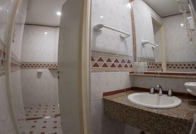 חדר סטנדרט, Teomar