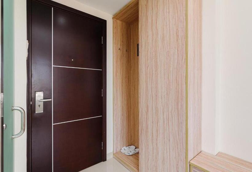 디럭스 룸, Sans Hotel Green Bekasi By Reddoorz