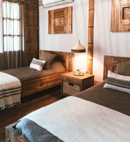 غرفة قياسية, Tiki Limbo