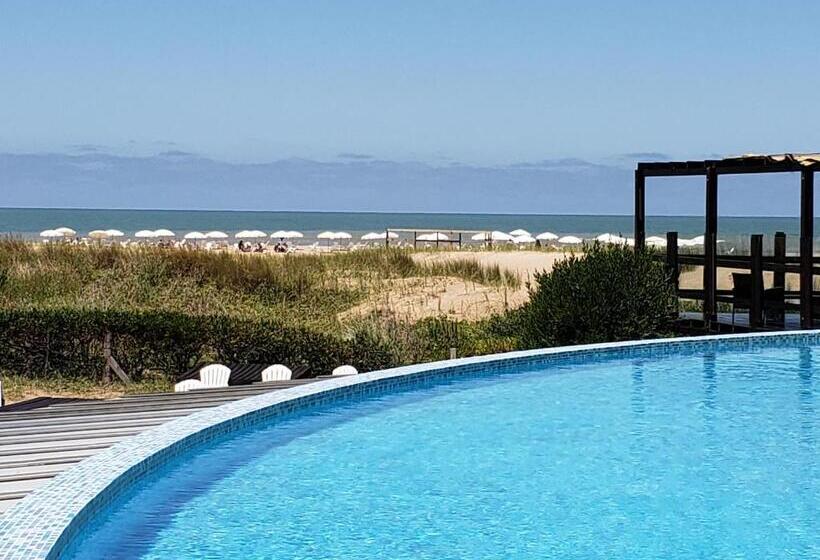 Апартаменты 1 Спальня Вид на Море, Linda Bay Beach & Resort Spa