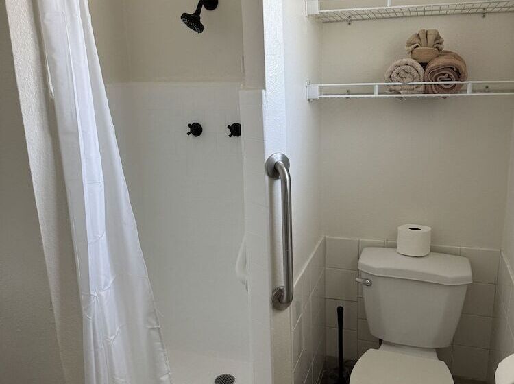 스탠다드 룸, Eastern Sierra Motor Lodge