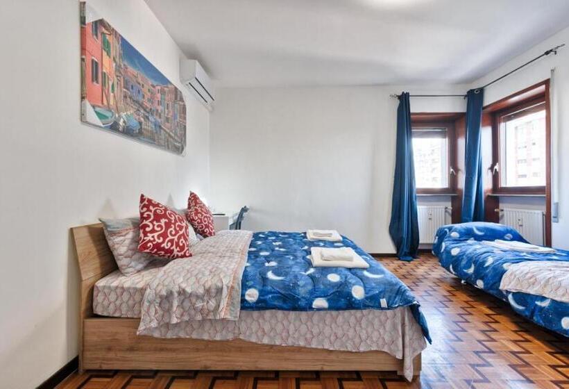 Standard Kolmen Hengen Huone, Easy Downtown Inn