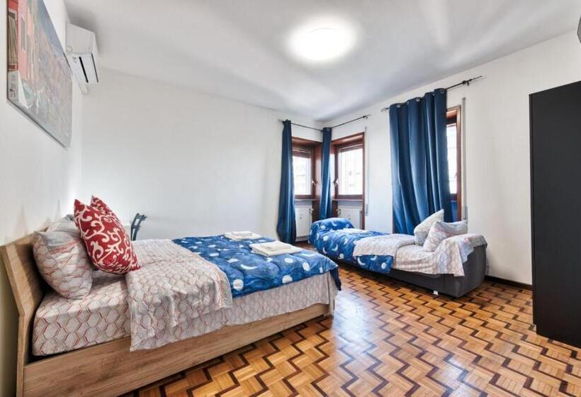 Standard Kolmen Hengen Huone, Easy Downtown Inn